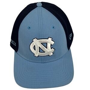 North Carolina Tarheels Cap Embroidered Logo Blue Flex College 39THIRTY L/XL